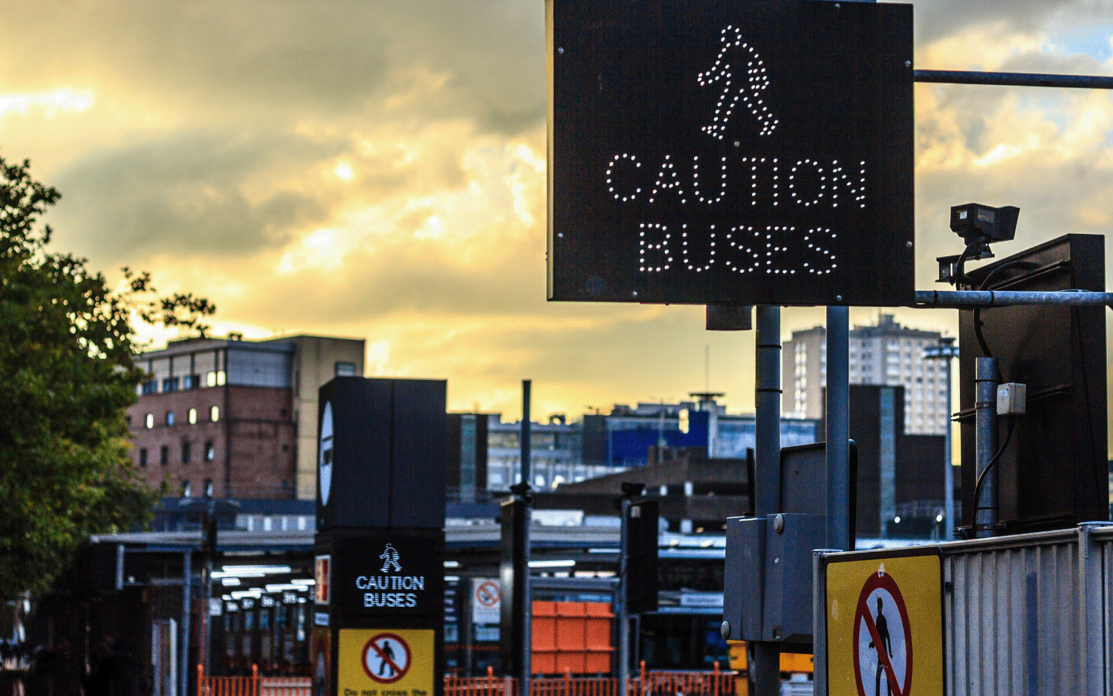 "Caution Buses" sign at Buchanan Bus Station